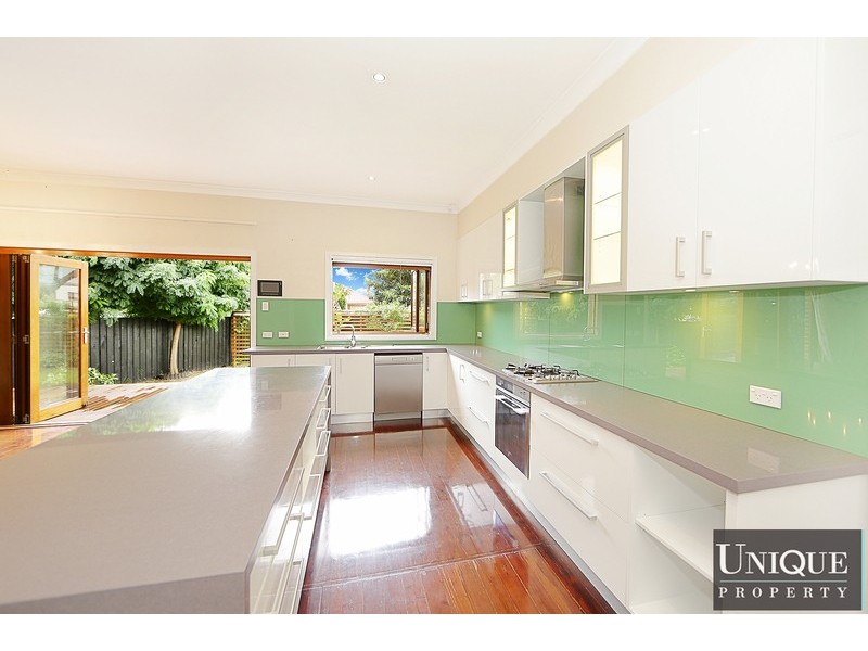 20 Thorpe Road, Kingsgrove NSW 2208