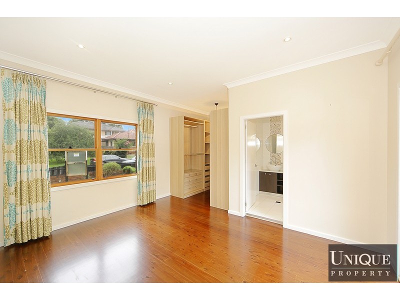 20 Thorpe Road, Kingsgrove NSW 2208