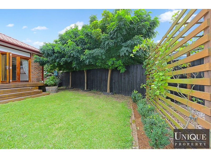 20 Thorpe Road, Kingsgrove NSW 2208