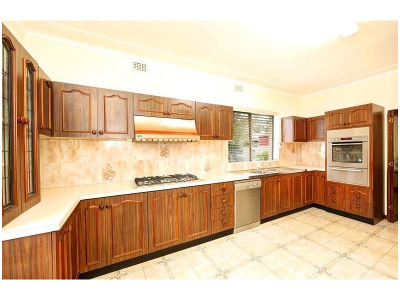 48 Railway Street, Petersham NSW 2049