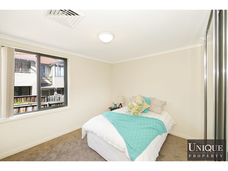 2/158 Wellbank Street, North Strathfield NSW 2137