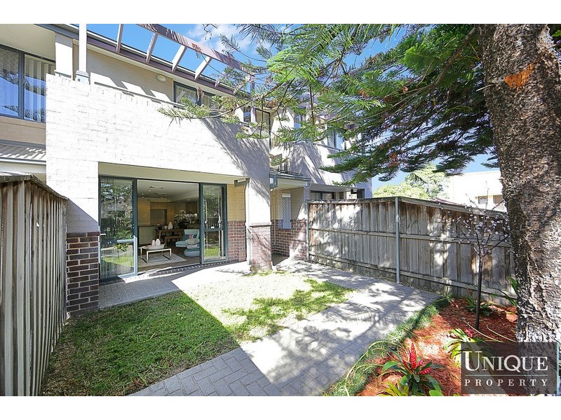 2/158 Wellbank Street, North Strathfield NSW 2137