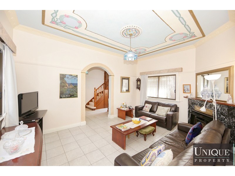 100 Stanmore Road, Stanmore NSW 2048