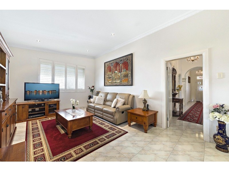 98 Livingstone Road, Marrickville NSW 2204