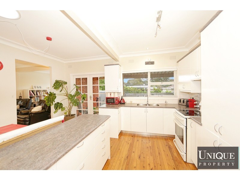 22 Parkes Road, Collaroy NSW 2097
