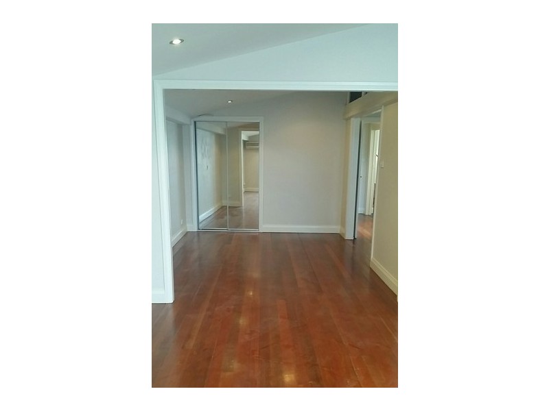 1/117 New Canterbury Road, Petersham NSW 2049