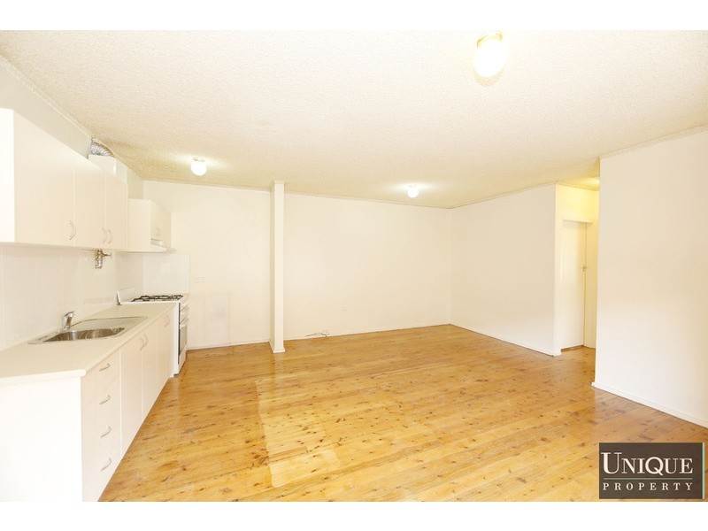 1/27 Third Avenue, Campsie NSW 2194