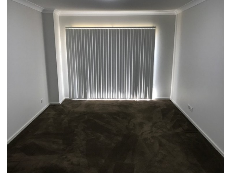 23 Medallist Parade, Colebee NSW 2761