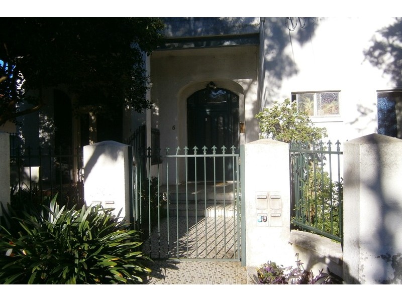 1A/5 Middleton Street, Petersham NSW 2049