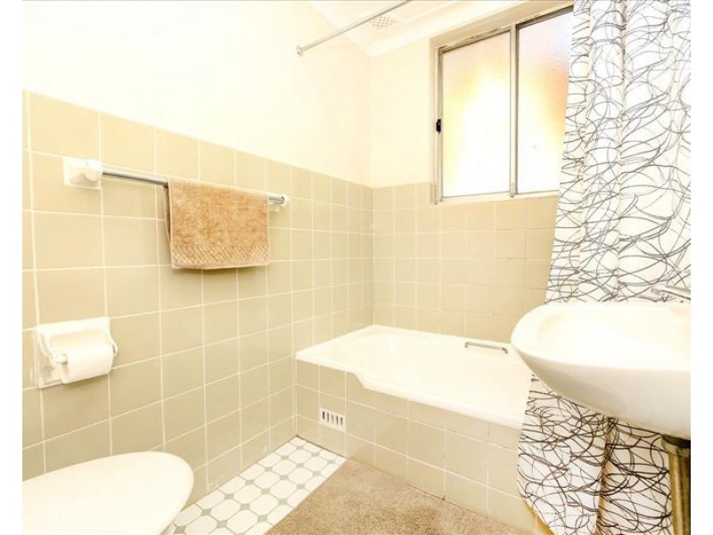 5/11 Bayley Street, Marrickville NSW 2204