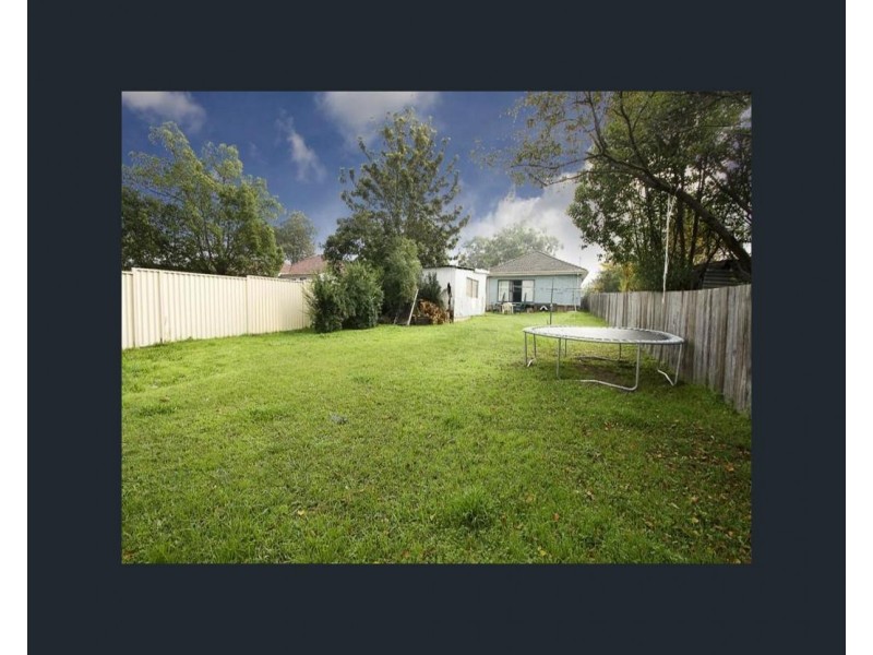 8 Fulton Street, Penrith NSW 2750