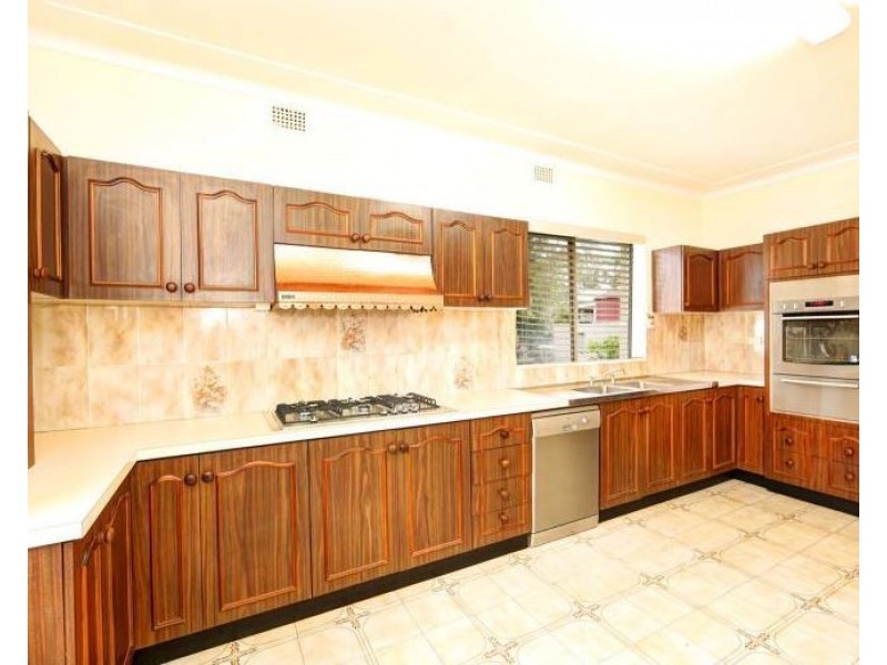 48 Railway Street, Petersham NSW 2049