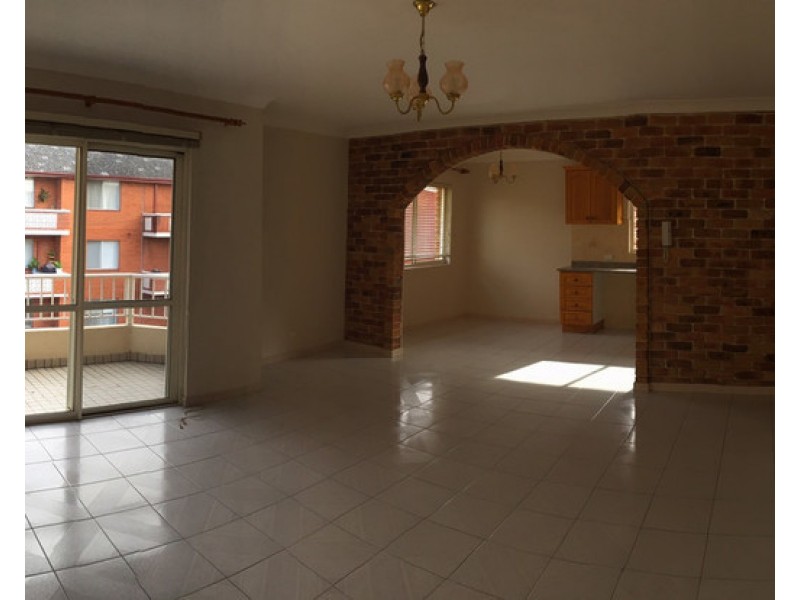 10/31-33 Pile Street, Marrickville NSW 2204