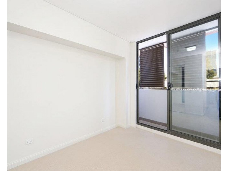 111/6-10 Charles Street, Parramatta NSW 2150