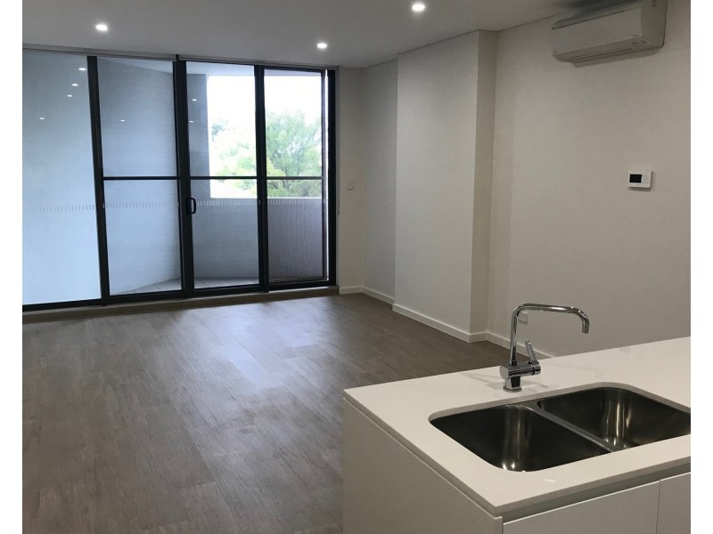 2 Thomas Street, Ashfield NSW 2131