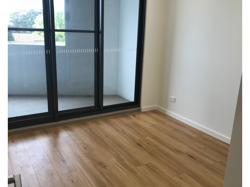 2 Thomas Street, Ashfield NSW 2131