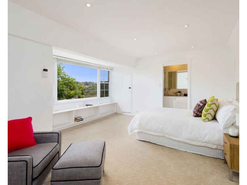 88 Deepwater Road, Castle Cove NSW 2069