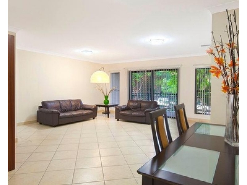 2/16 St Georges Road, Penshurst NSW 2222