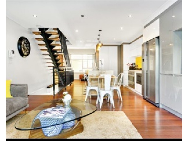 2/65 Crystal Street, Petersham NSW 2049