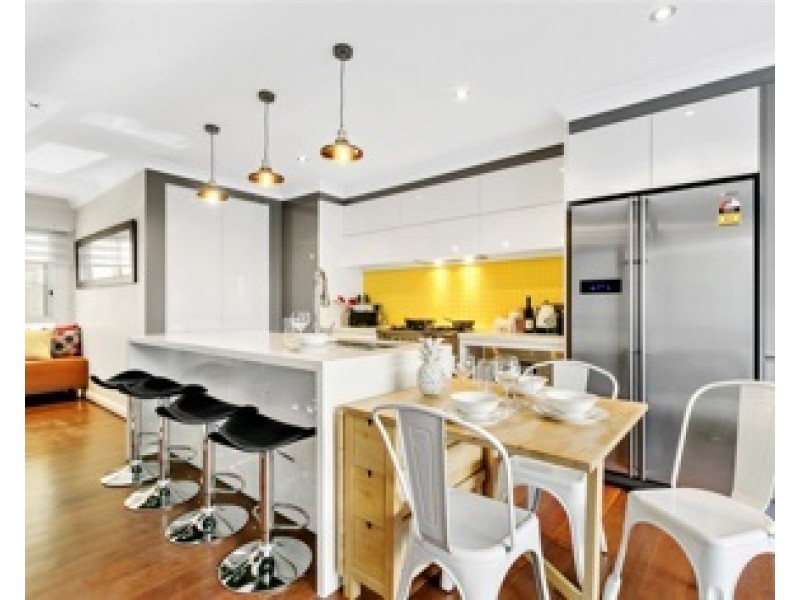 2/65 Crystal Street, Petersham NSW 2049