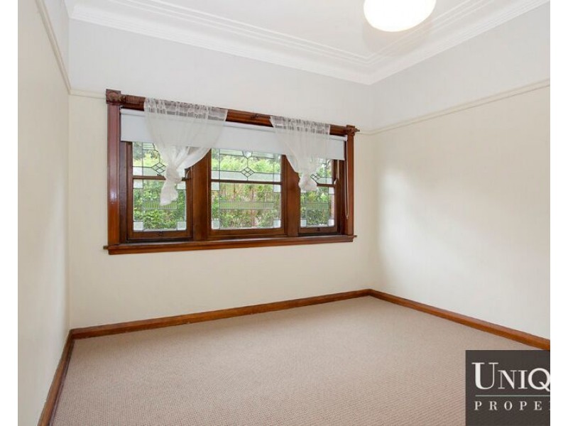 27 Lucy Street, Ashfield NSW 2131