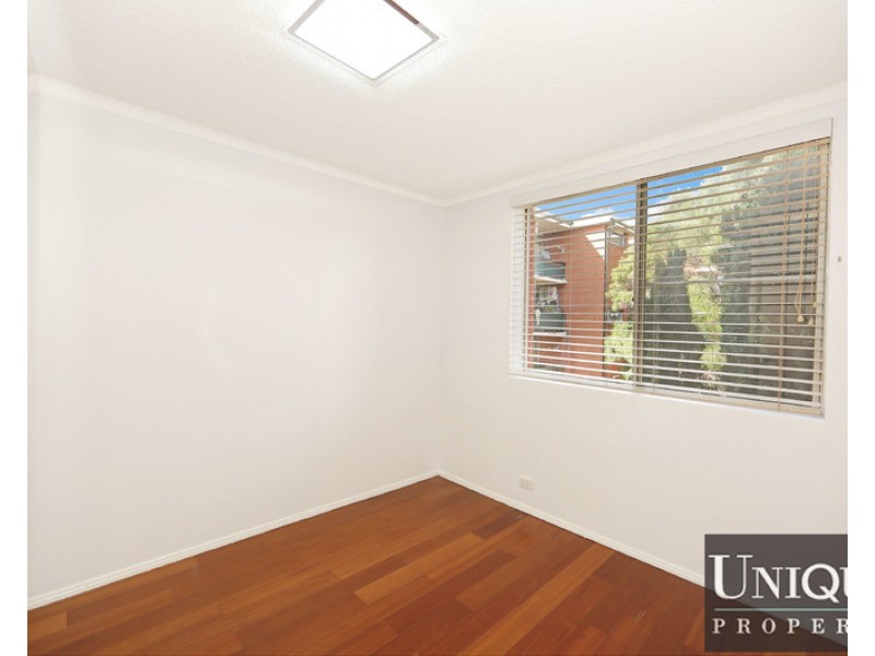 8/828 Canterbury Road, Roselands NSW 2196