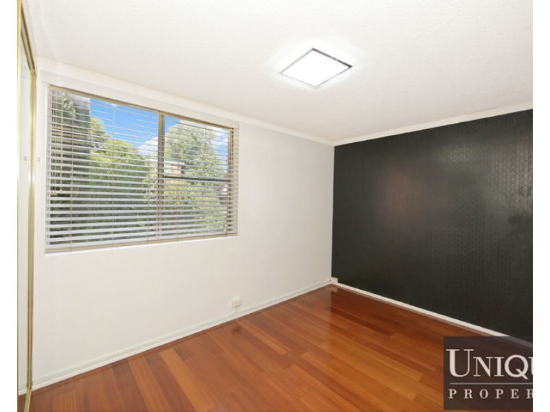 8/828 Canterbury Road, Roselands NSW 2196