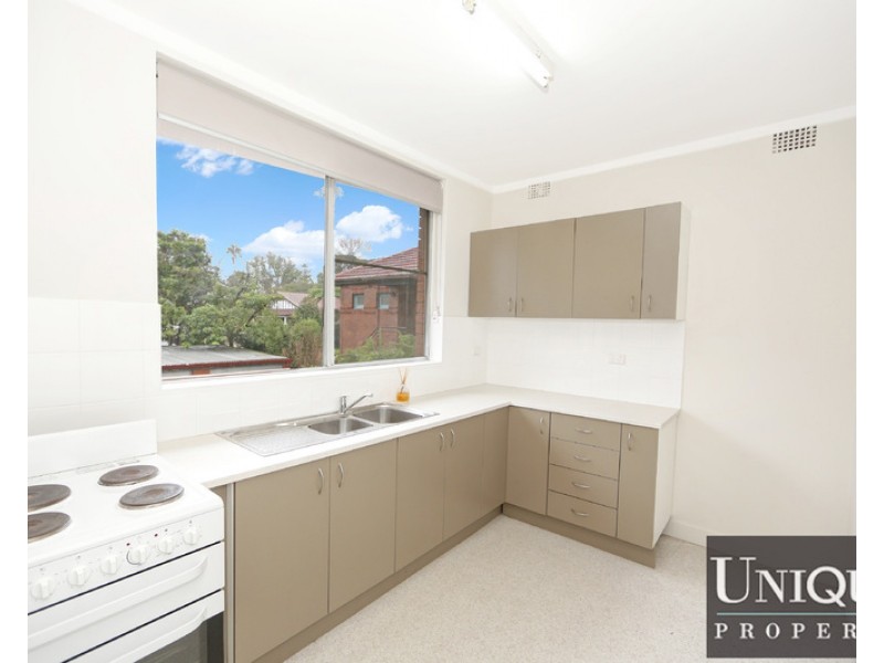 8/58 Grosvenor Crescent, Summer Hill NSW 2130