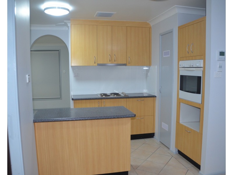 3 Marciano Close, Edensor Park NSW 2176