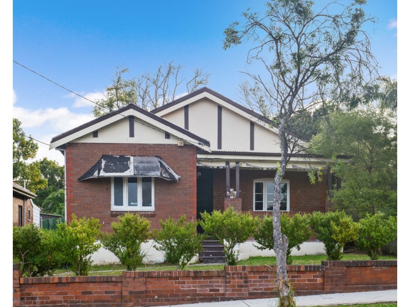 13 Webb, Burwood NSW 2134