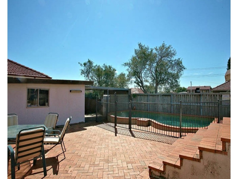 1 Zoeller Street, Concord NSW 2137