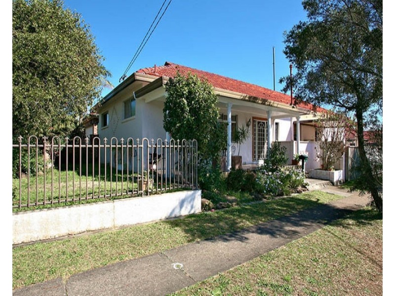 1 Zoeller Street, Concord NSW 2137