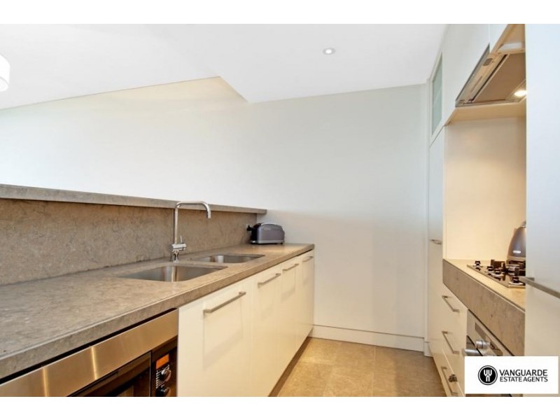 Unit 703/185 Macquarie Street, Sydney NSW 2000