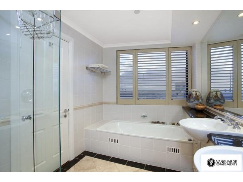 Unit 2405/168 Kent Street Street, Sydney NSW 2000