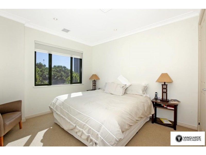 Unit 402/168 Kent Street, Sydney NSW 2000