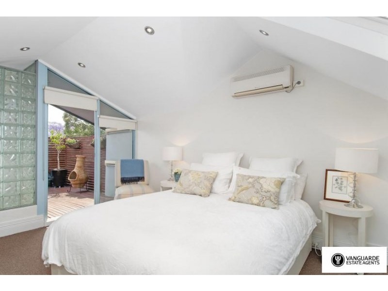 33 Sutherland Street, St Peters NSW 2044