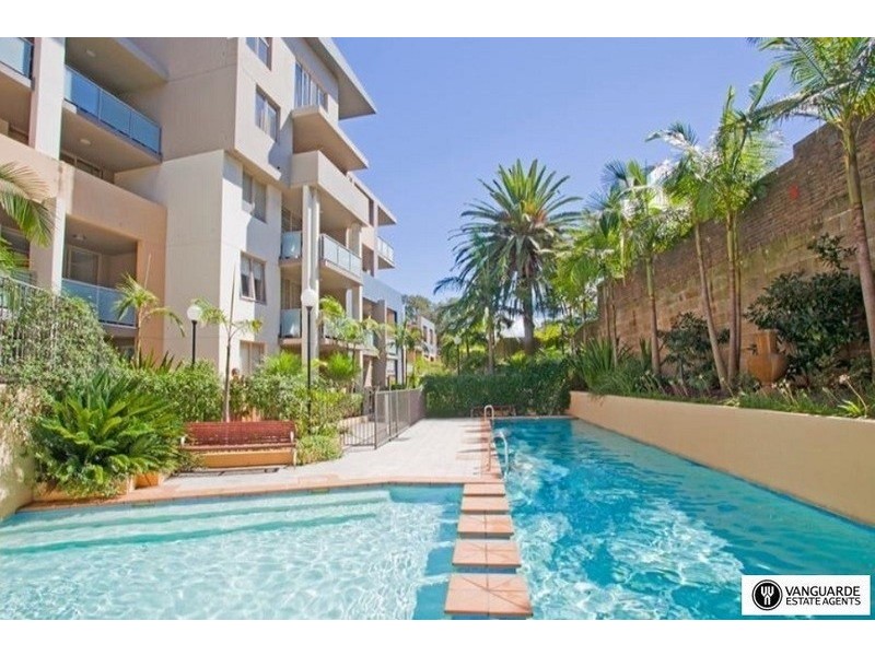 228 Moore Park Road, Paddington NSW 2021