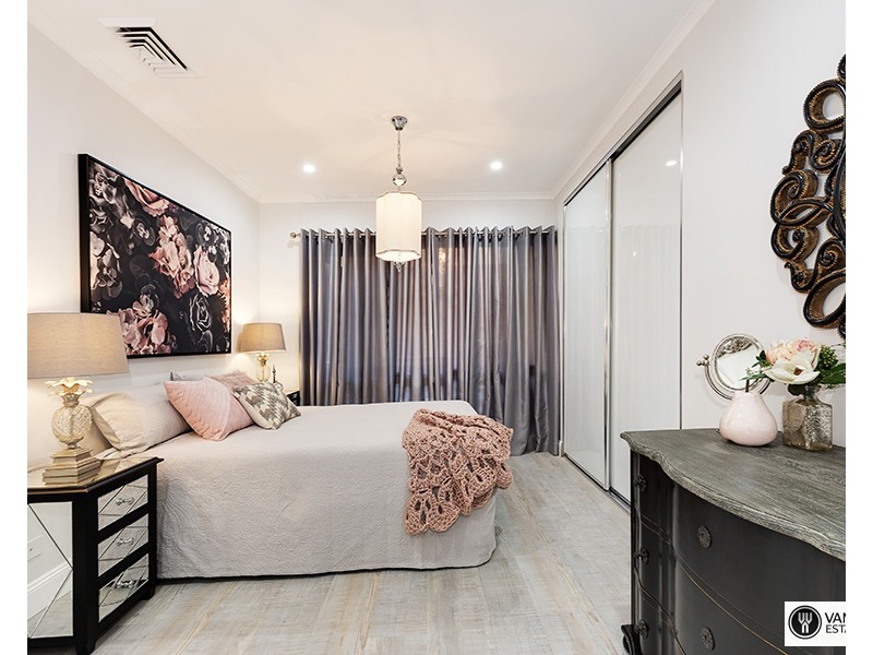 181 Clarence Street, Sydney NSW 2000