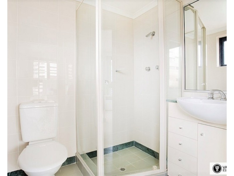 1 Hosking Place, Sydney NSW 2000