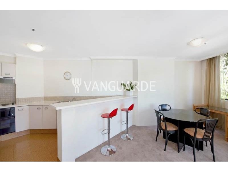 Unit 804/5 York Street, Sydney NSW 2000