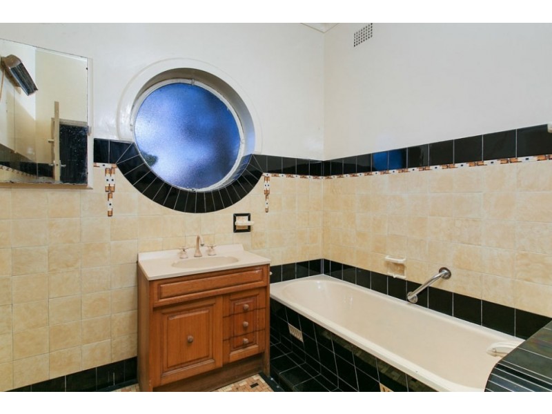 38 Lucinda Street, Gwynneville NSW 2500