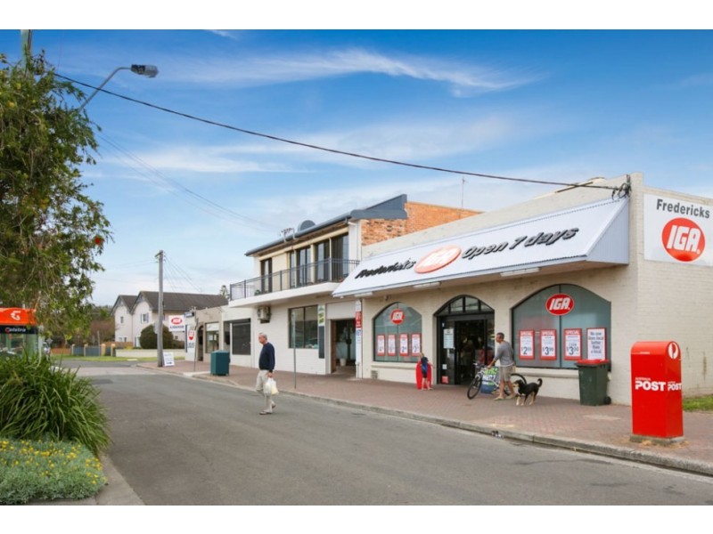13 Johnson Street, Kiama Downs NSW 2533