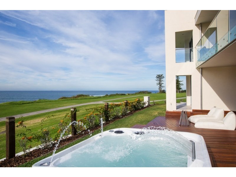 2 Weaver Terrace, Bulli NSW 2516