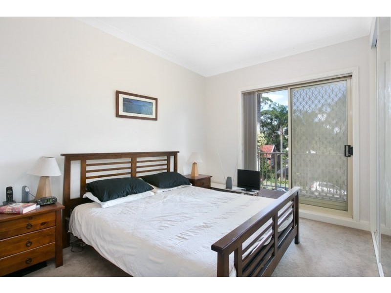 12 Walter Street, Mangerton NSW 2500