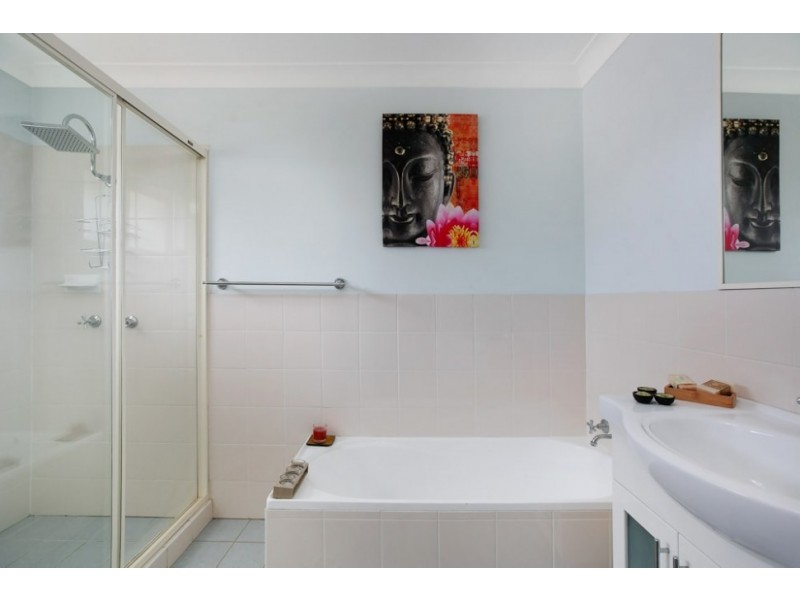 2/88-92 Campbell Street, Woonona NSW 2517