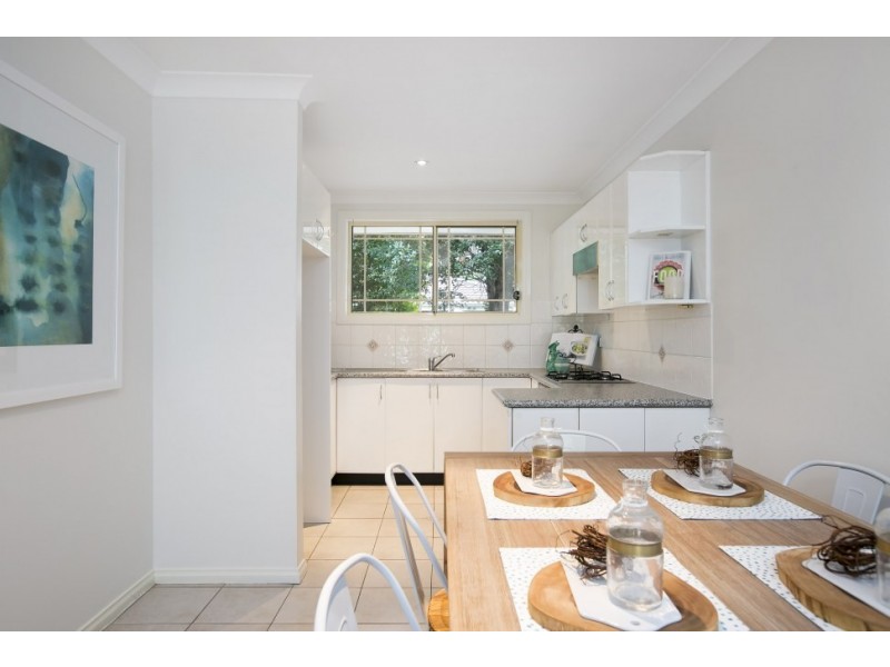 6/2 Gwyther Avenue, Bulli NSW 2516