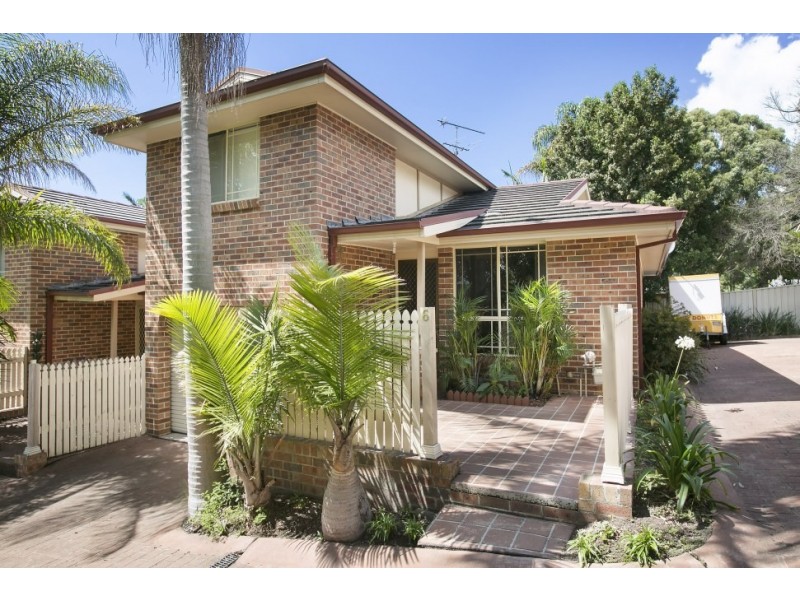 6/2 Gwyther Avenue, Bulli NSW 2516