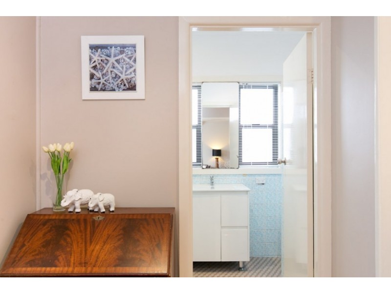 8 Gwynne Street, Gwynneville NSW 2500