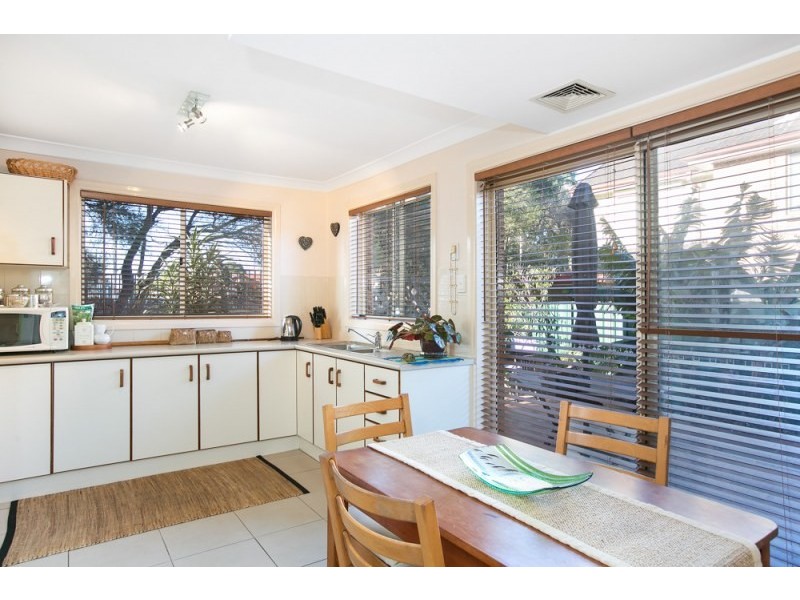 1/47-49 Elliots Road, Fairy Meadow NSW 2519