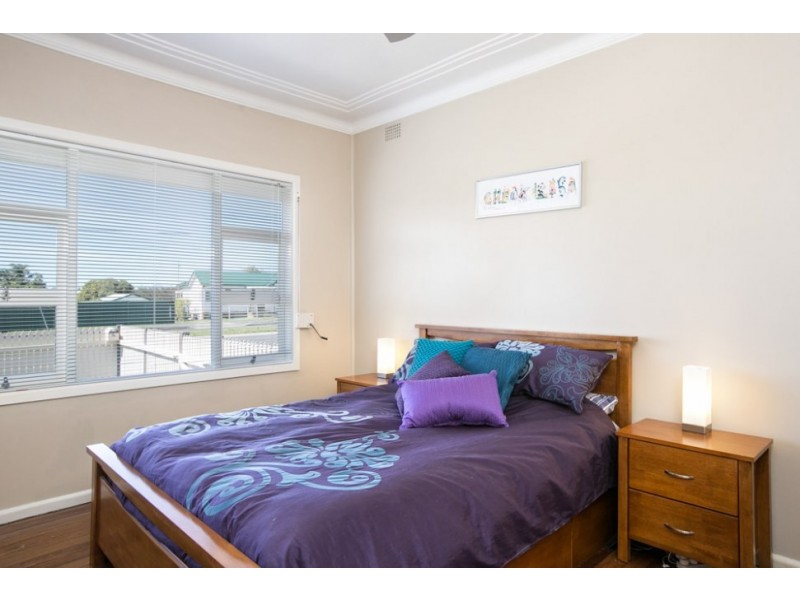 298 Shellharbour Road, Barrack Heights NSW 2528